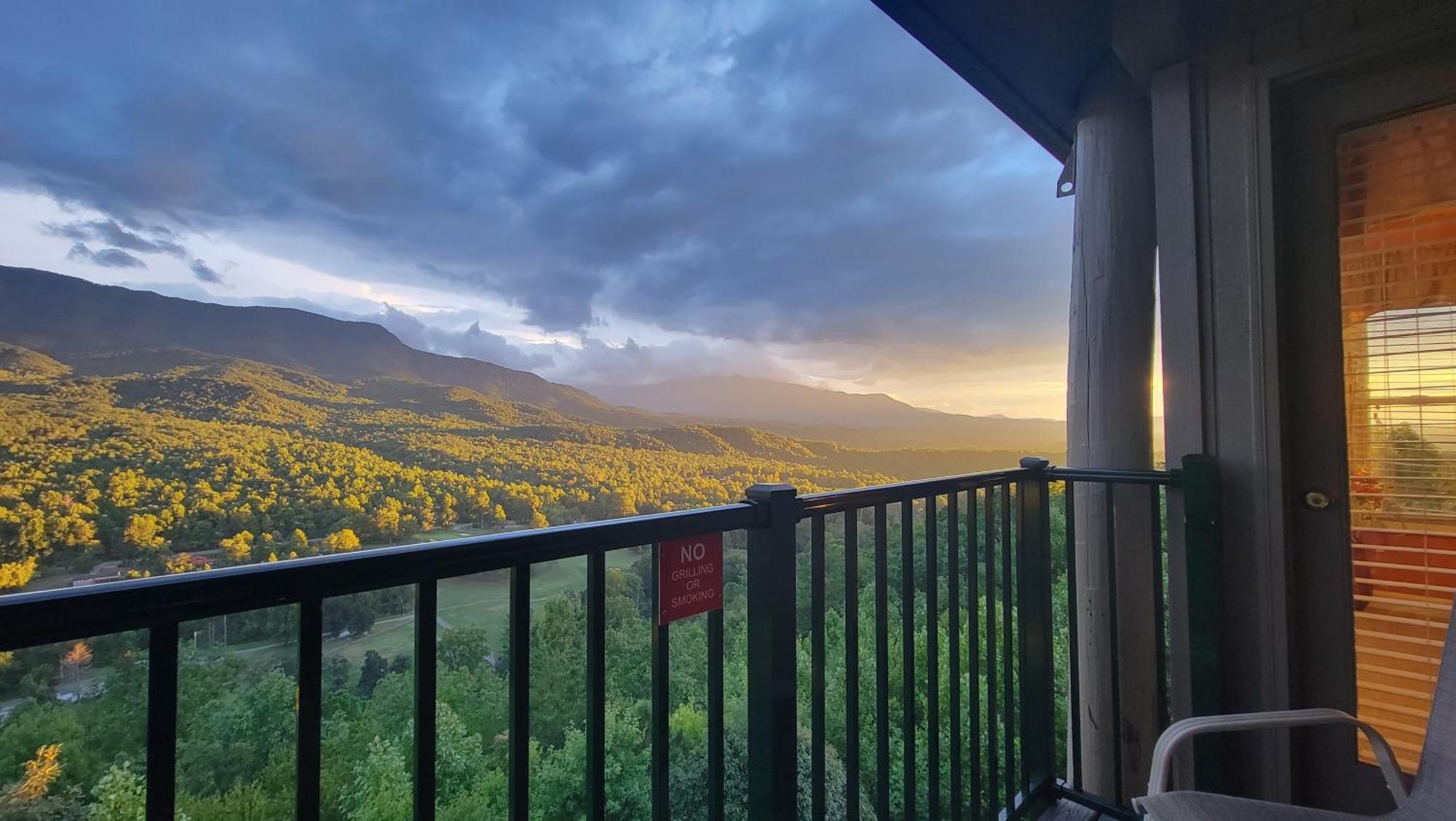 Stairway To Heaven, Breathtaking Mtn Views Indoor Pool & Hot Tub Daire Gatlinburg Dış mekan fotoğraf